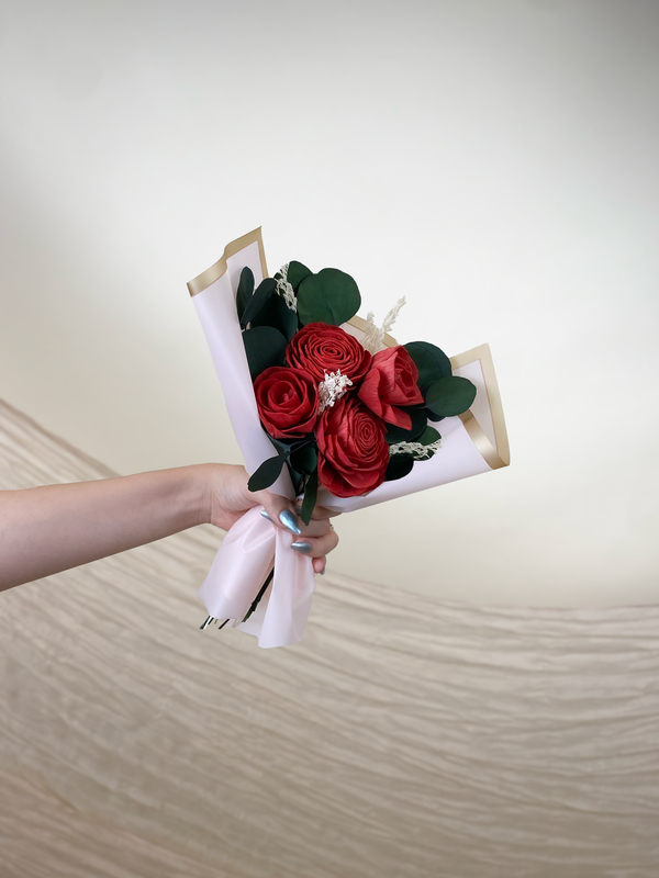 Valentines Day Mini Red Rose Deluxe Bouquet