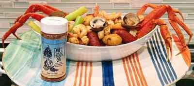 Dat'l Hook Ya Mild Heat Blackened Seasoning 5oz