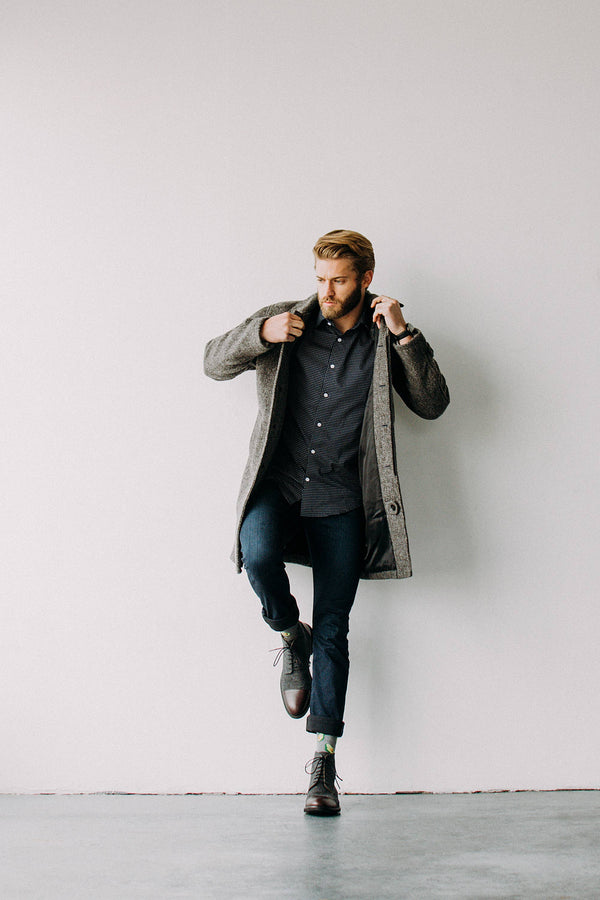 Finn Untuckable Slim Fit Dress Shirt by Alynn