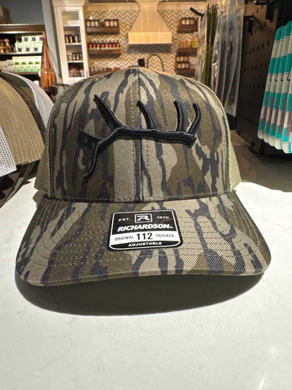 Swamp cracker, hat, black, antler, green camo