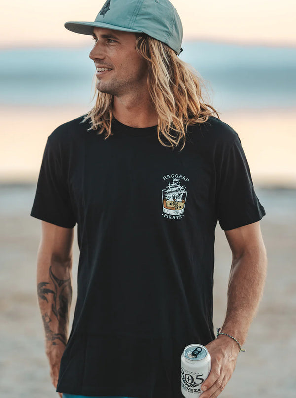 Haggard Pirate loose lips tee black