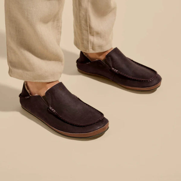 Olukai men’s moloa slipper dk wood/dk wood
