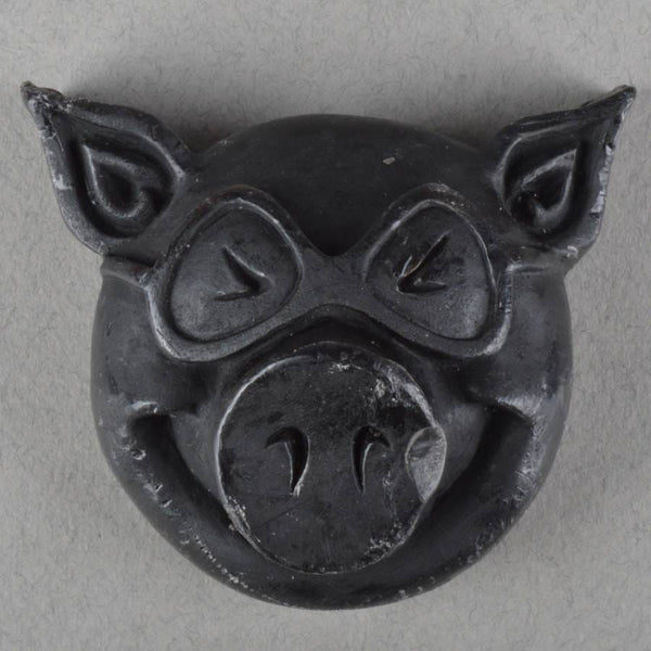 Pig curb, wax black