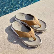 Reef cushion Norte tan flip flops