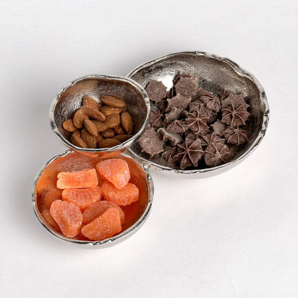 Silver Textured Aluminum 3-Bowl Cluster Dish