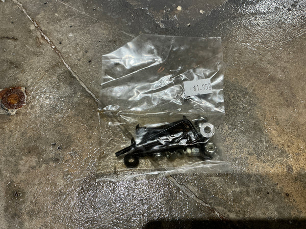 Bulk 1-1/2” Allen truss head eight pack black hardware