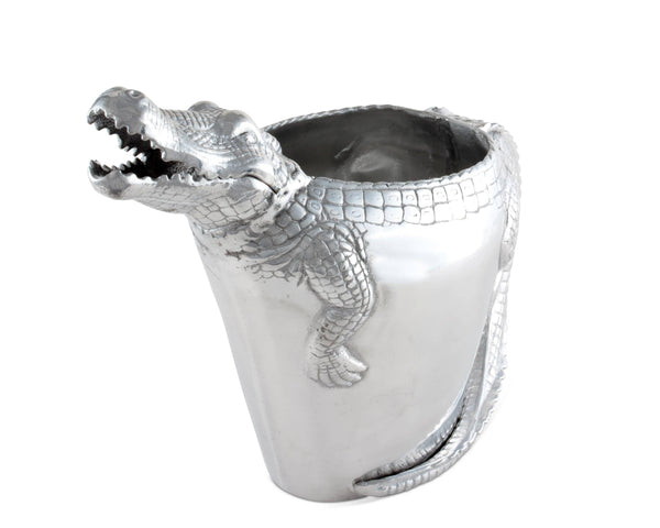 Alligator Pitcher