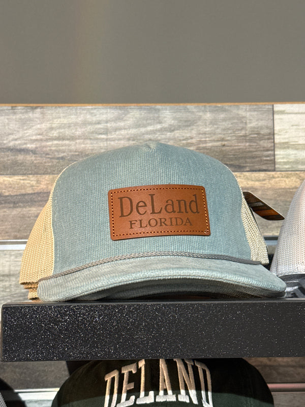 Vintage Deland, leather trout, Dale hat, light, blue sand