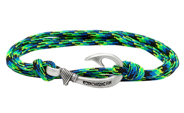Chasing fin Aquatica Fish Hook Bracelet