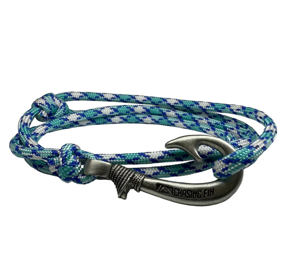 Chasing fin Blue Shock Adjustable Fish Hook Bracelet