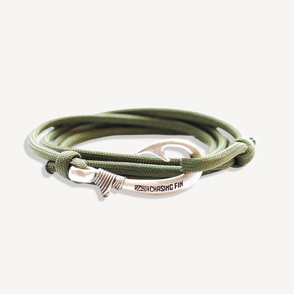 Chasing fin Olive Drab Fish Hook Bracelet