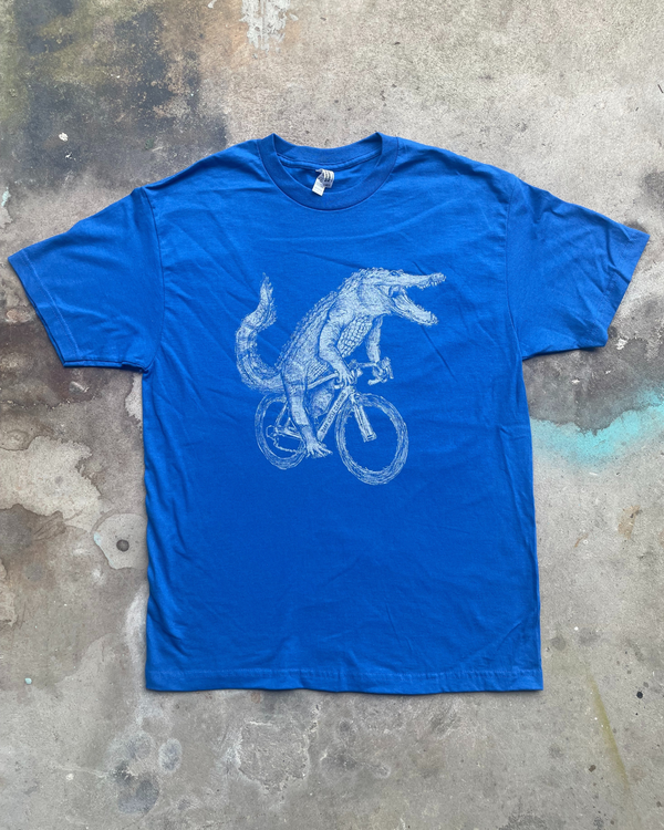 Alligator on A Bicycle Men's/Unisex Shirt